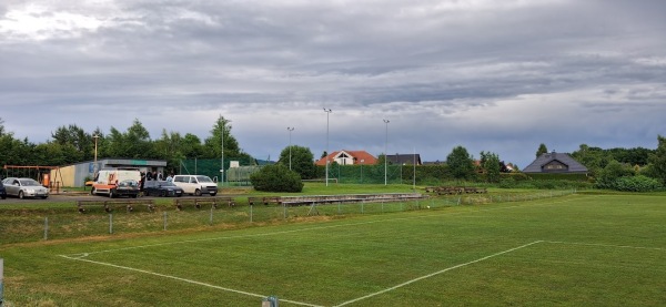 Boisko w Dziwiszówie - Dziwiszów