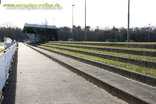 Walter-Bettges-Stadion - Langenhagen