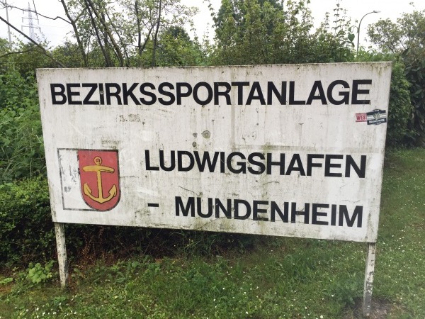 Bezirkssportanlage Mundenheim - Ludwigshafen/Rhein 