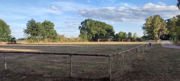 Sportanlage Überm See B-Platz - Neustadt/Rübenberge-Mandelsloh