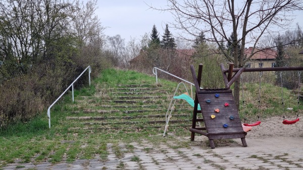 Stadion TJ Avia Čakovice - Praha-Čakovice