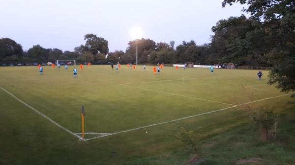 Sportanlage Schulweg - Neuberend