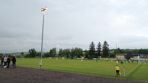 Schmidastadion - Großweikersdorf