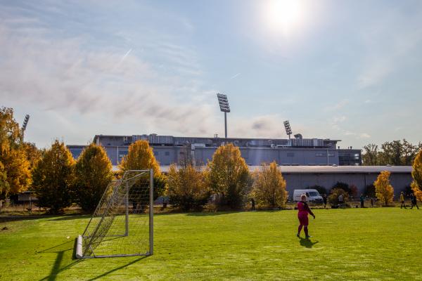 Max-Morlock-Stadion Nebenplatz 3 - Nürnberg-Dutzendteich