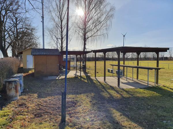 Sportplatz am Schwimmbad - Schönfeld/Uckermark-Klockow