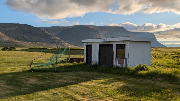 Tálknafjarðarvöllur - Tálknafjörður