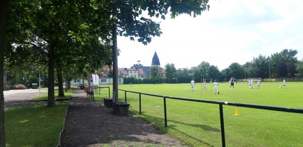Stadion Greppin Nebenplatz - Bitterfeld-Wolfen-Greppin