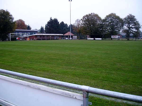 Sportanlage Geestegrund - Geestland-Köhlen