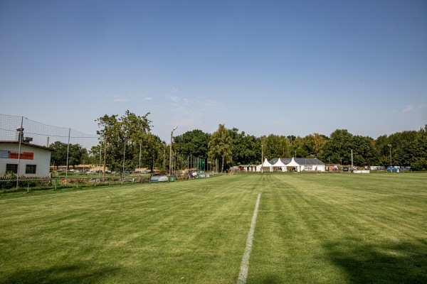 Sportplatz Niederlungwitz - Glauchau-Niederlungwitz