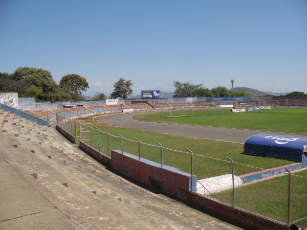 Estadio Oscar Alberto Quiteño - Santa Ana
