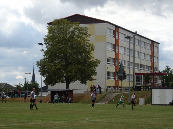 Sportplatz an der Oberschule - Claußnitz
