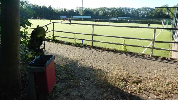 Werner-Seelenbinder-Sportpark Platz 2 - Berlin-Neukölln