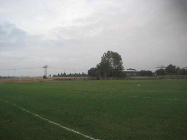 Wellner Sportplatz - Hohe Börde-Wellen
