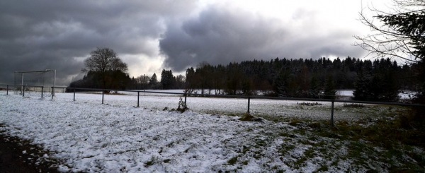 Sportplatz Hauroth - Hauroth