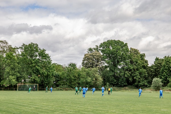 Sportplatz Zwenkauer Straße - Böhlen-Großdeuben