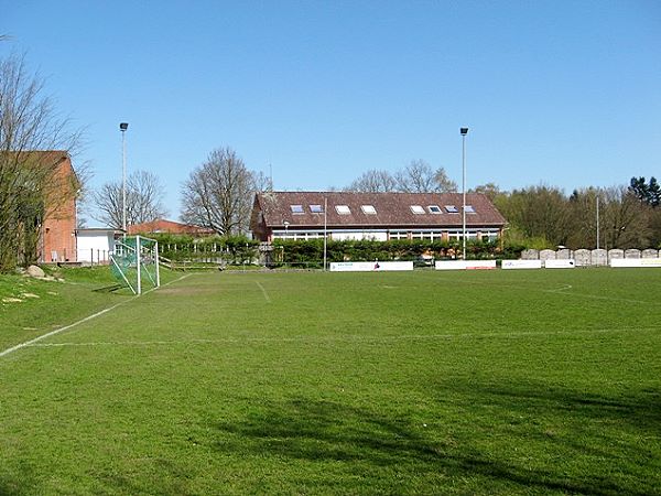 Sportplatz Hamfelderedder - Börnsen