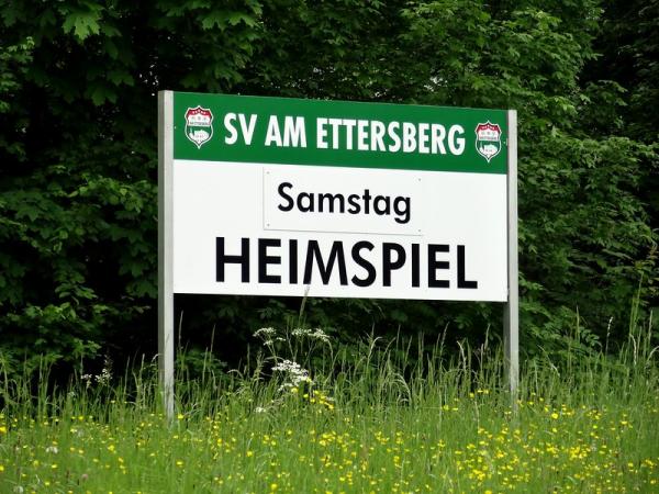 Sportplatz am Schloß - Am Ettersberg-Ettersburg