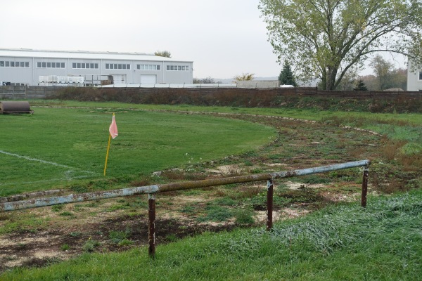 Peremartoni Sportpálya - Berhida