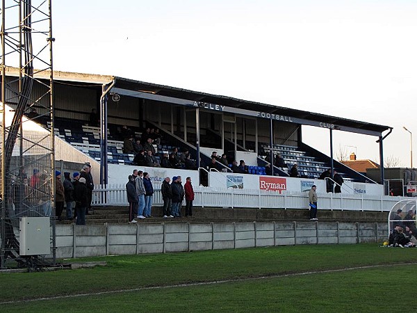 The Mill Field - Aveley, Essex