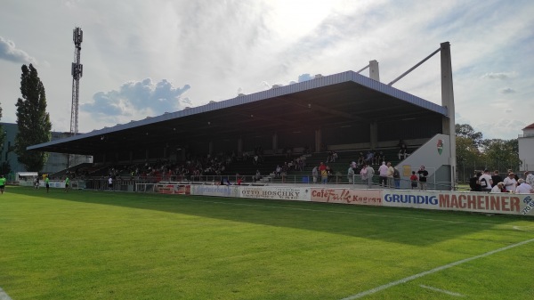 Sportplatz Donaufeld - Wien