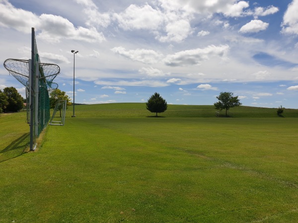 Sportplatz an der Gemeindehalle 2 - Stöttwang