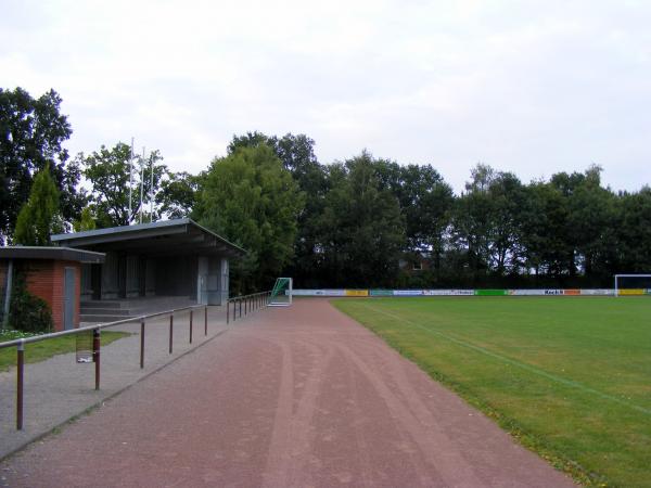 Neumühlenstadion - Beelen