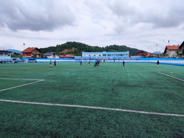 Stadion Bare - Simin Han