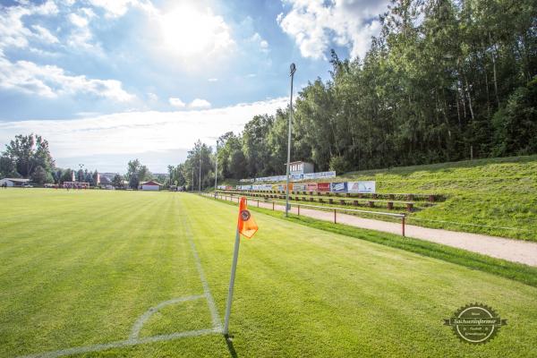 Stadion an der Talstraße - Lößnitz