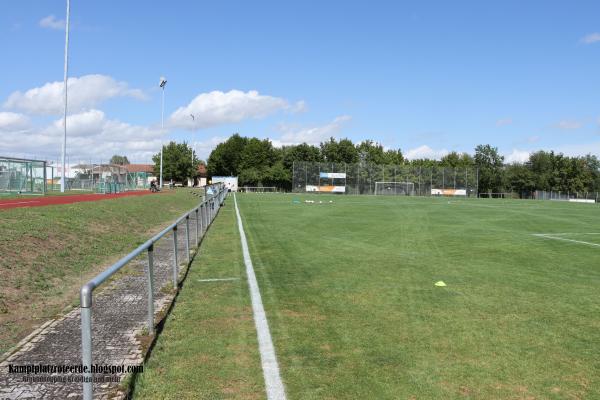 LEWA-Sportpark Platz 2 - Leonberg-Eltingen