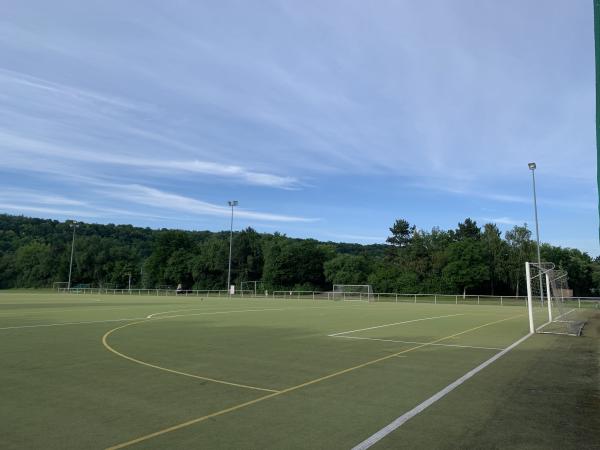 Städtische Sportanlage am Weinweg Platz 2 - Regensburg-Westheim
