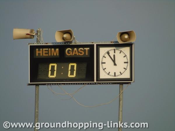 Fritz-Heinrich-Stadion im Sportpark Süd - Bitterfeld-Wolfen