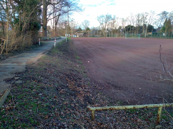 Stadion Am Mittelbach Nebenplatz - Löhne/Westfalen-Gohfeld