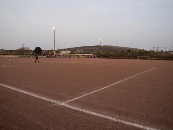 Hubert-Bündgens-Sportstadion Nebenplatz - Eschweiler-Weisweiler