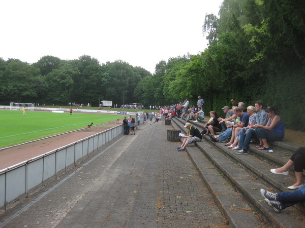 Sportzentrum Hiesfeld / Stadion Am Freibad  - Dinslaken-Hiesfeld