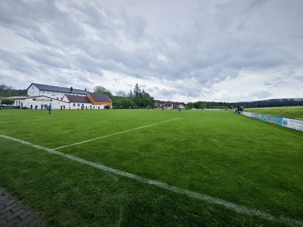 Sportplatz am Abzweig - Sulzbach-Rosenberg-Großalbershof