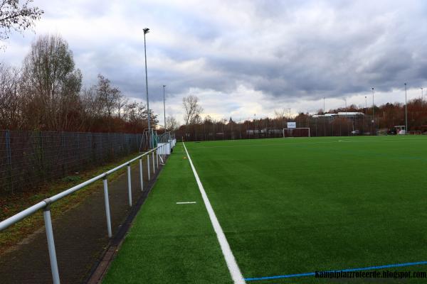 Sportanlage an der Fritz-Ulrich-Halle Platz 2 - Schwaikheim