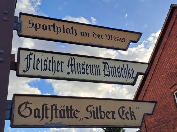 Sportplatz an der Weser - Hameln-Tündern