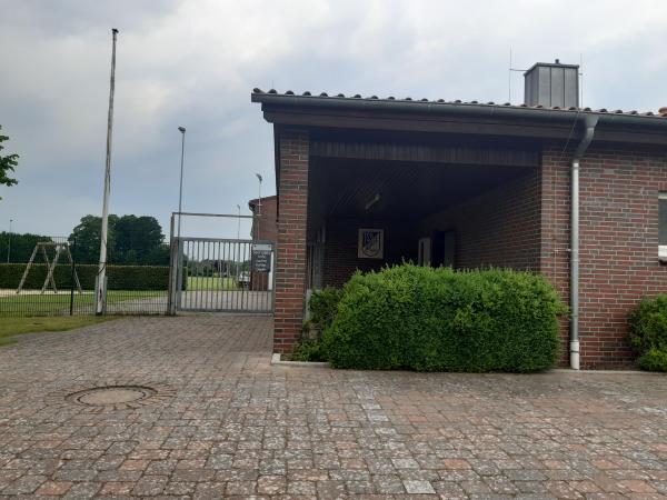 Sportplatz Bokeler Landstraße - Wiefelstede-Bokel