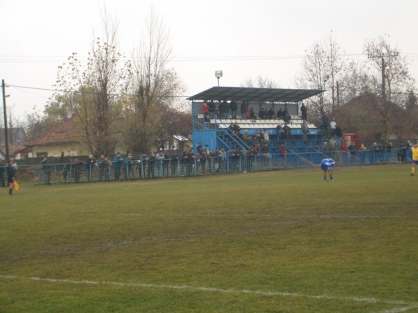 Kertész Károly Stadion - Maglód