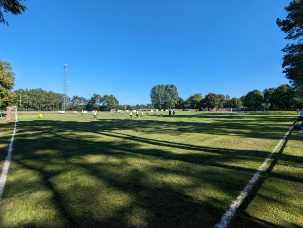 Oskar-Ruhnke-Stadion - Tangerhütte-Uetz