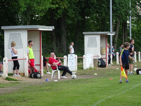 Sportplatz am Lindenberg - Taura