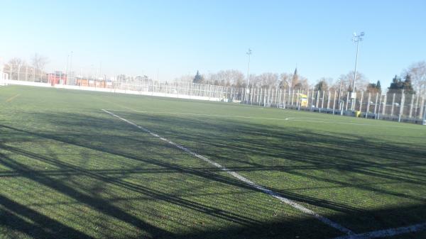 Campo de Fútbol Arroyo de la Media Legua - Madrid, MD