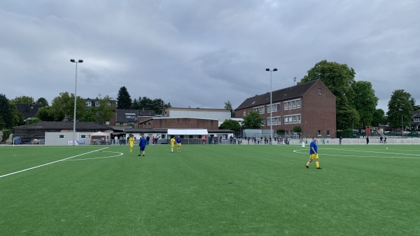 Sportplatz Osterfeldstraße - Alsdorf-Broicher Siedlung