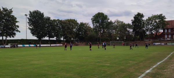 Sportplatz Giften - Sarstedt-Giften
