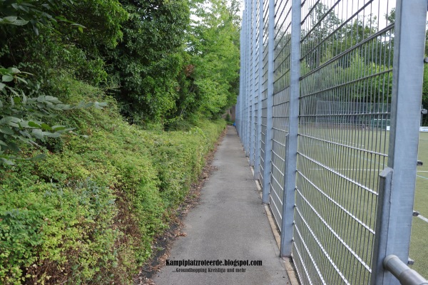 Sportplatz Rotenwaldstraße - Stuttgart-Heslach