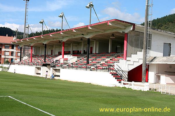 Estadio Arlonagusia - Lemona, Euskadi