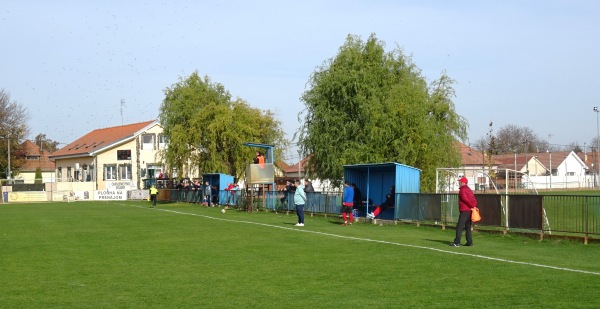 Futbalové ihrisko Matúškovo - Matúškovo