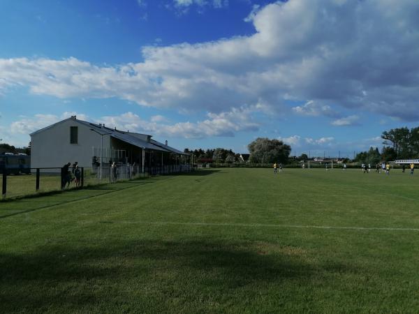 Stadion w Dąbie - Dąbie