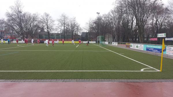 Sportplatz am Hallenbad - Dortmund-Brackel