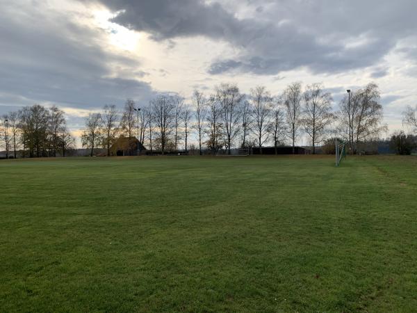 Sportplatz am Dorfgemeinschaftshaus - Hungen-Nonnenroth
